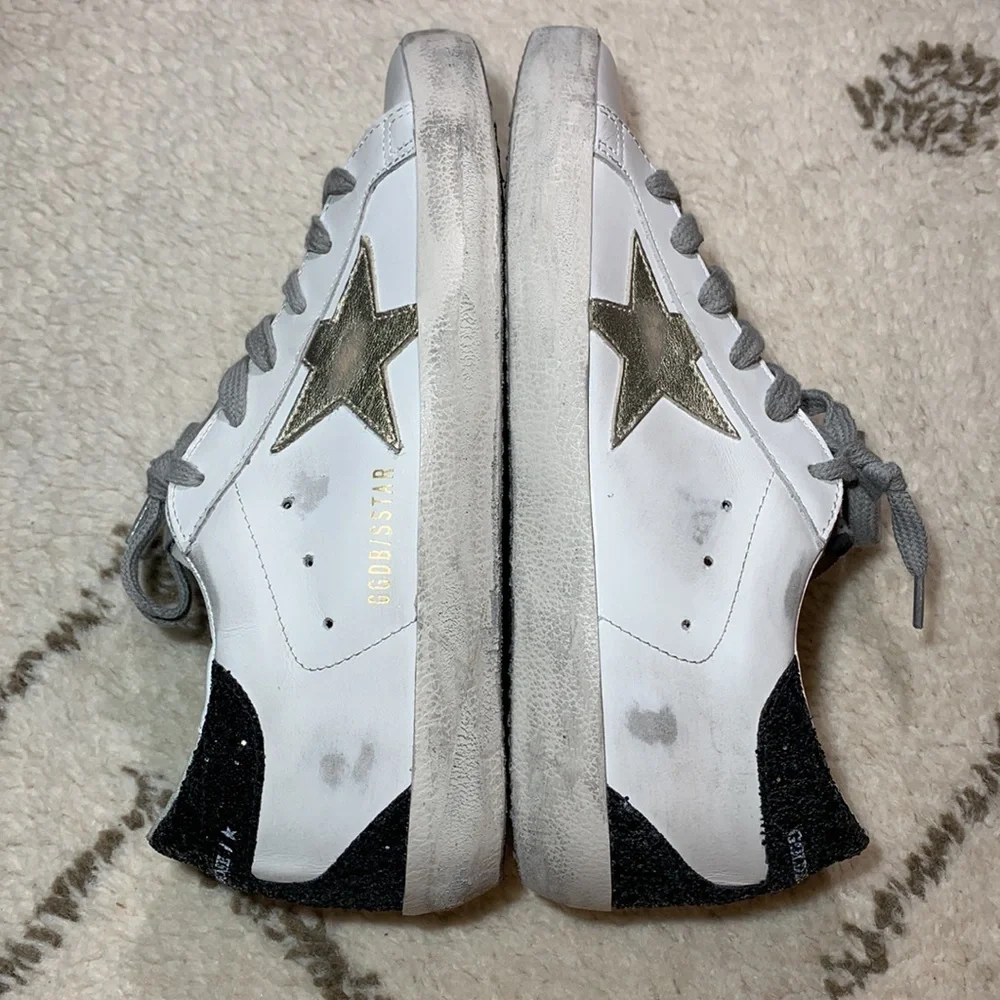 Golden Goose Super Star Low Top Sneaker - Picture 8 of 15